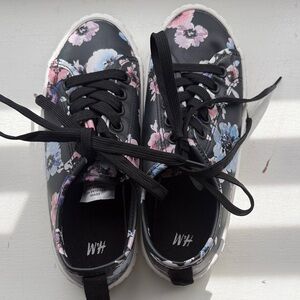 H&M Black Floral Lace-Up Sneakers with Pink and Blue Flowers